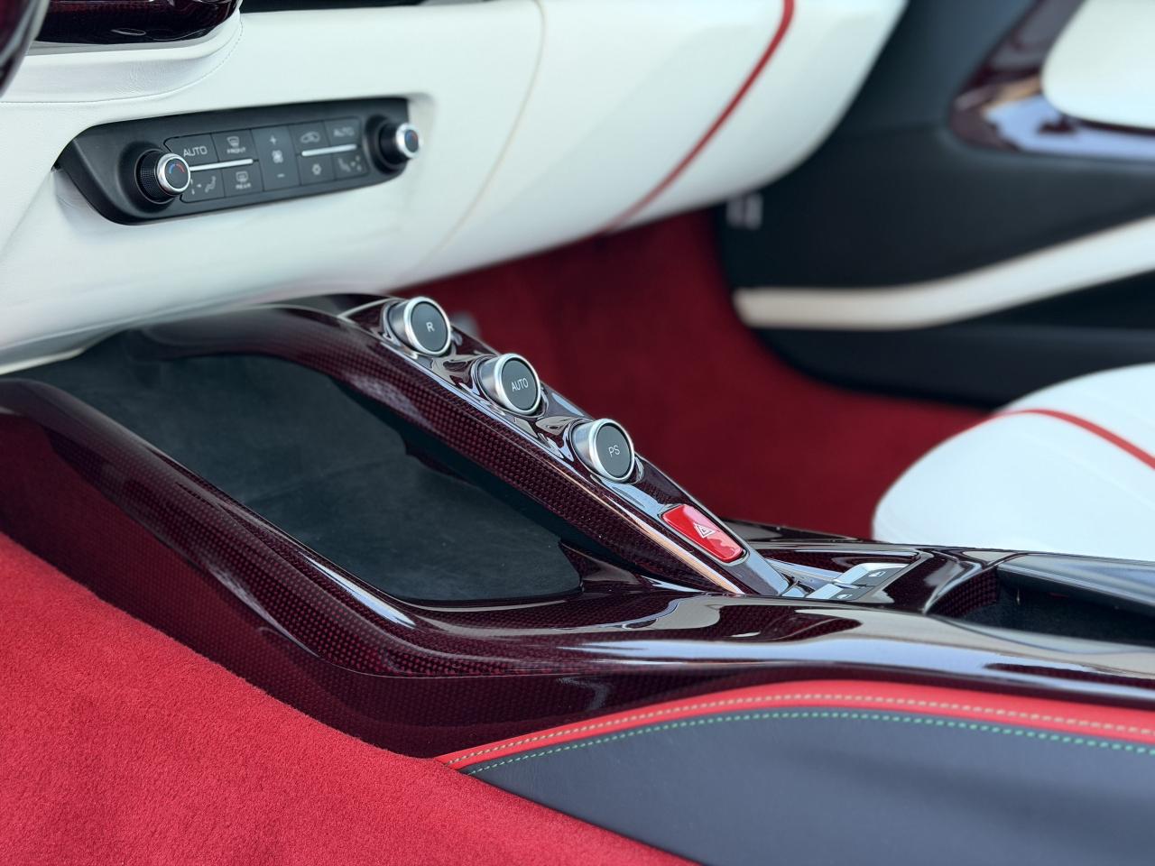 2020 Ferrari 812 Superfast Coupe Photo