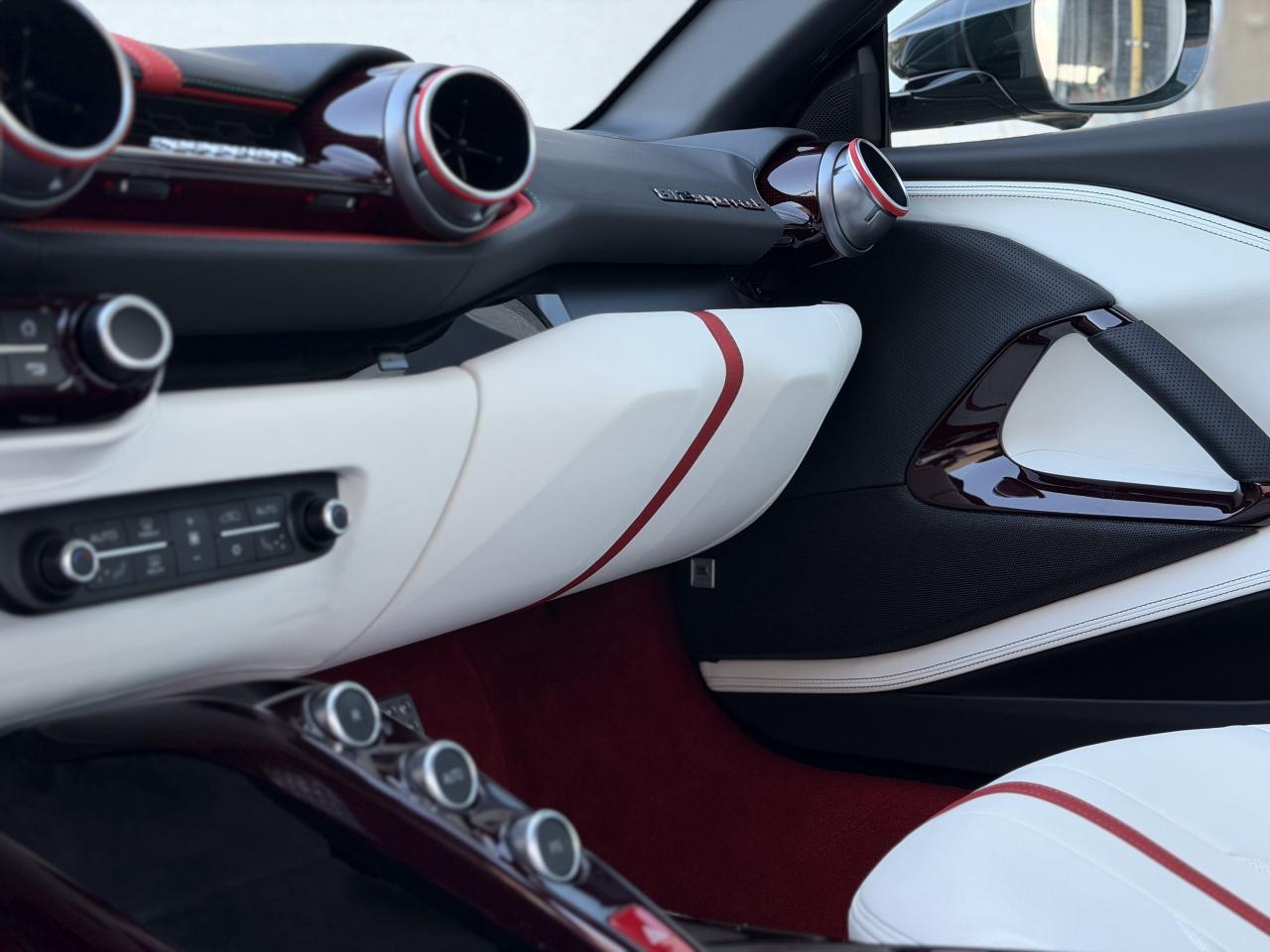 2020 Ferrari 812 Superfast Coupe Photo