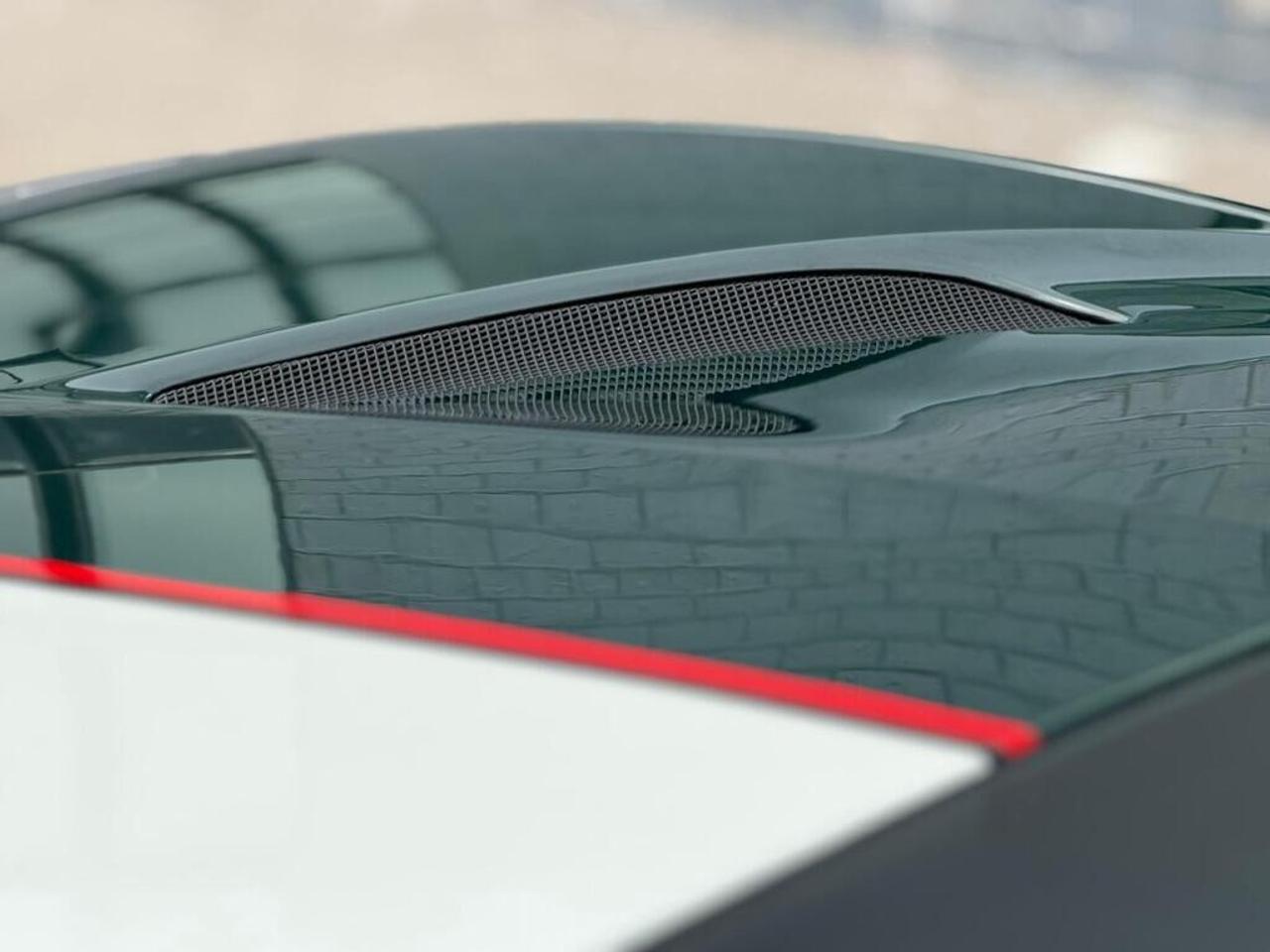 2020 Ferrari 812 Superfast 1 OF 500 LIMITED Photo