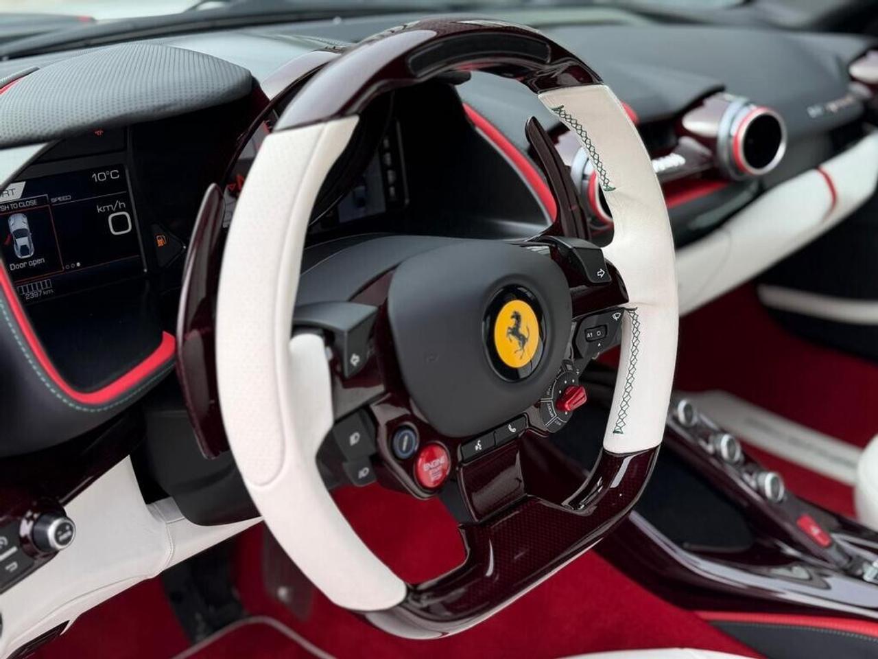 2020 Ferrari 812 Superfast 1 OF 500 LIMITED Photo