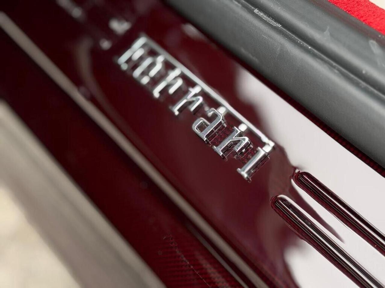 2020 Ferrari 812 Superfast 1 OF 500 LIMITED Photo