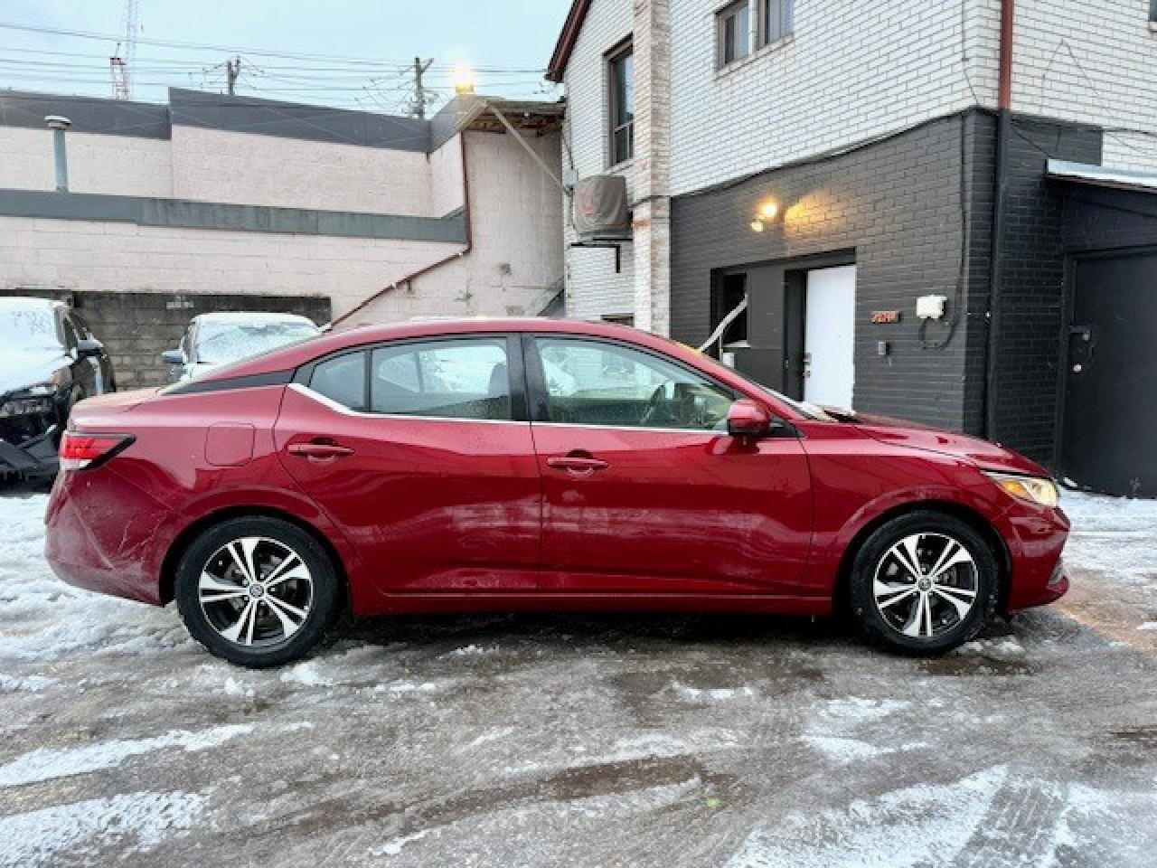 2021 Nissan Sentra SV, APPLE CARPLAY, HEATED SEATS, PUSH BUTTON, SIRI Photo