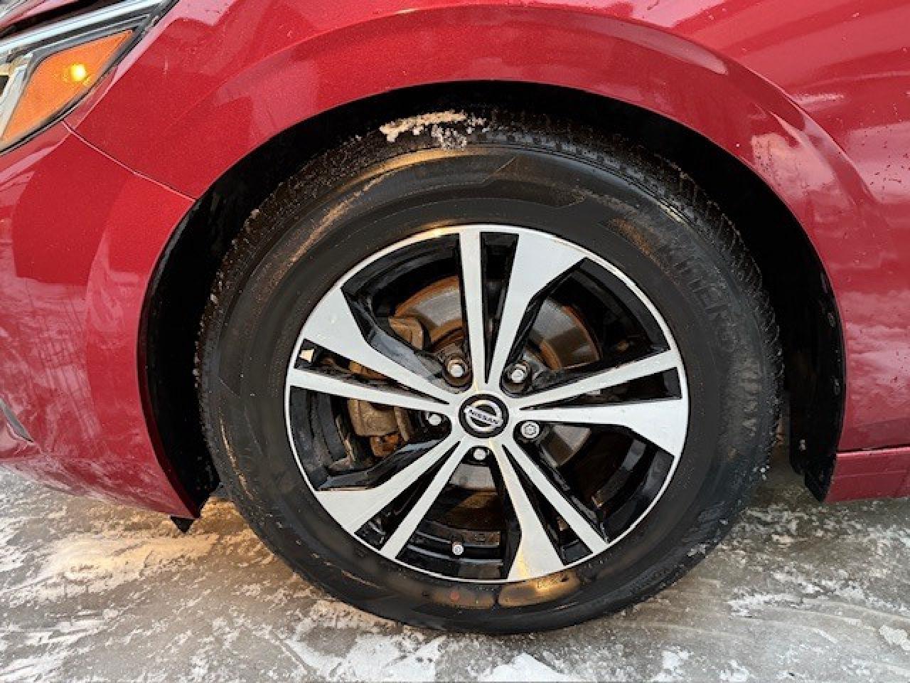 2021 Nissan Sentra SV, APPLE CARPLAY, HEATED SEATS, PUSH BUTTON, SIRI Photo