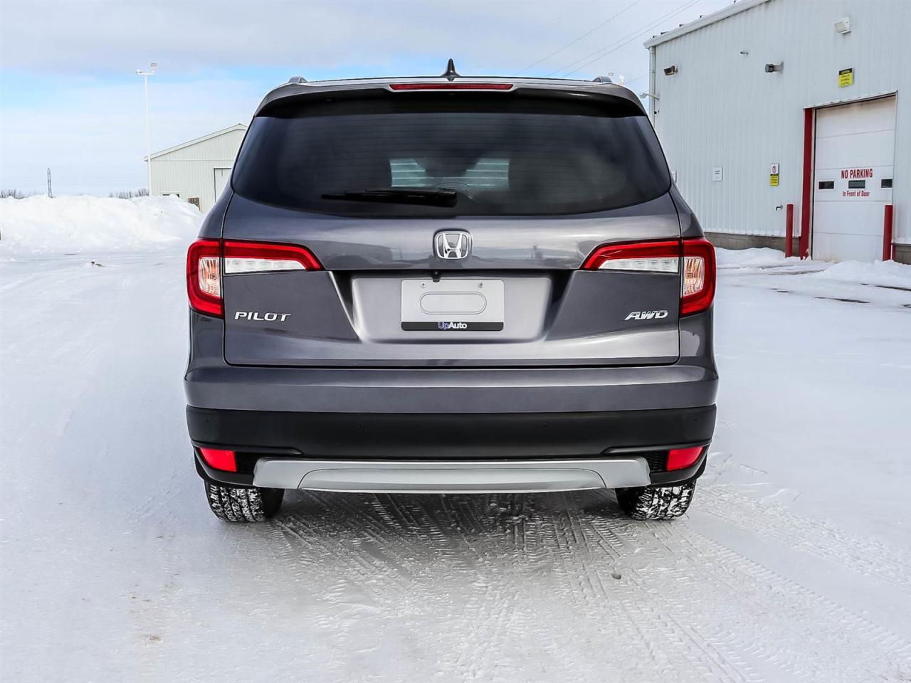 2021 Honda Pilot EX-L NAVI Photo
