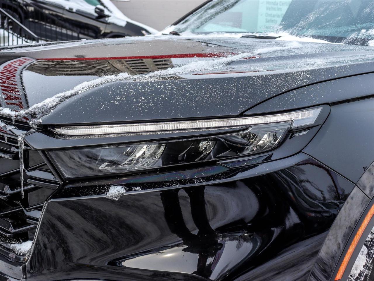 2024 Honda CR-V Touring LEATHER NAVI SUNROOF Photo