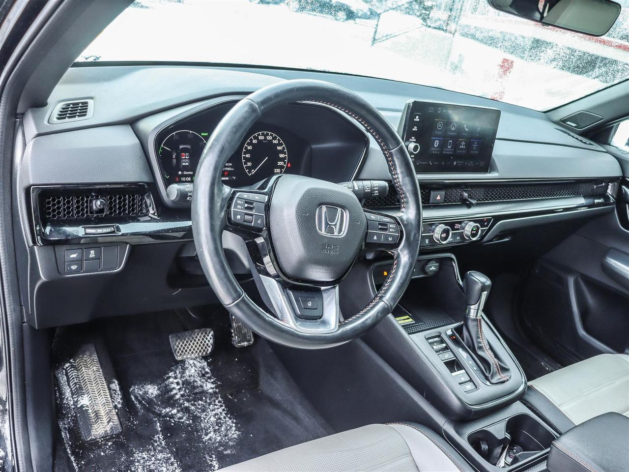 2024 Honda CR-V Hybrid Touring LEATHER NAVI SUNROOF Photo