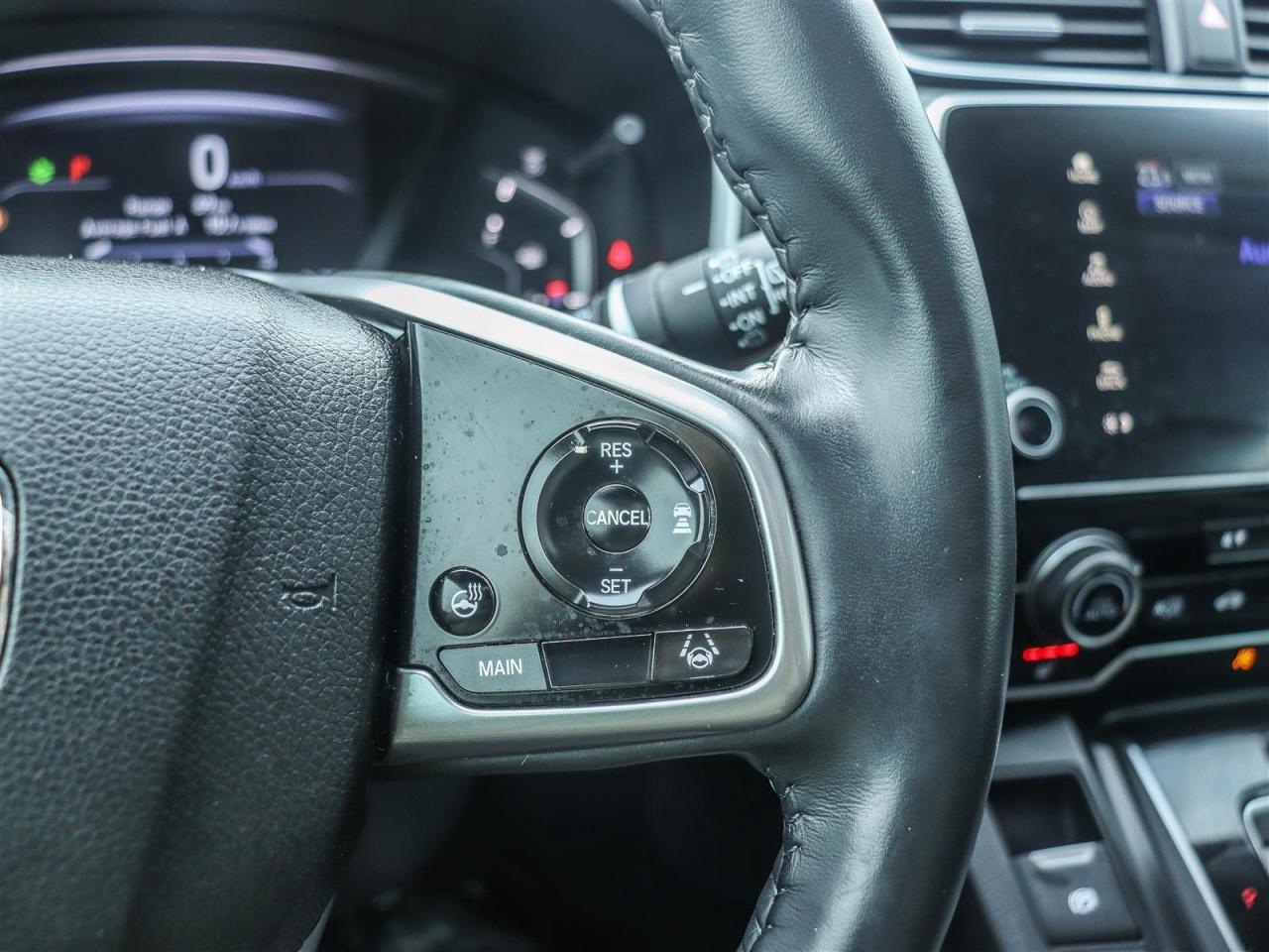 2020 Honda CR-V Touring LEATHER NAVI SUNROOF Photo