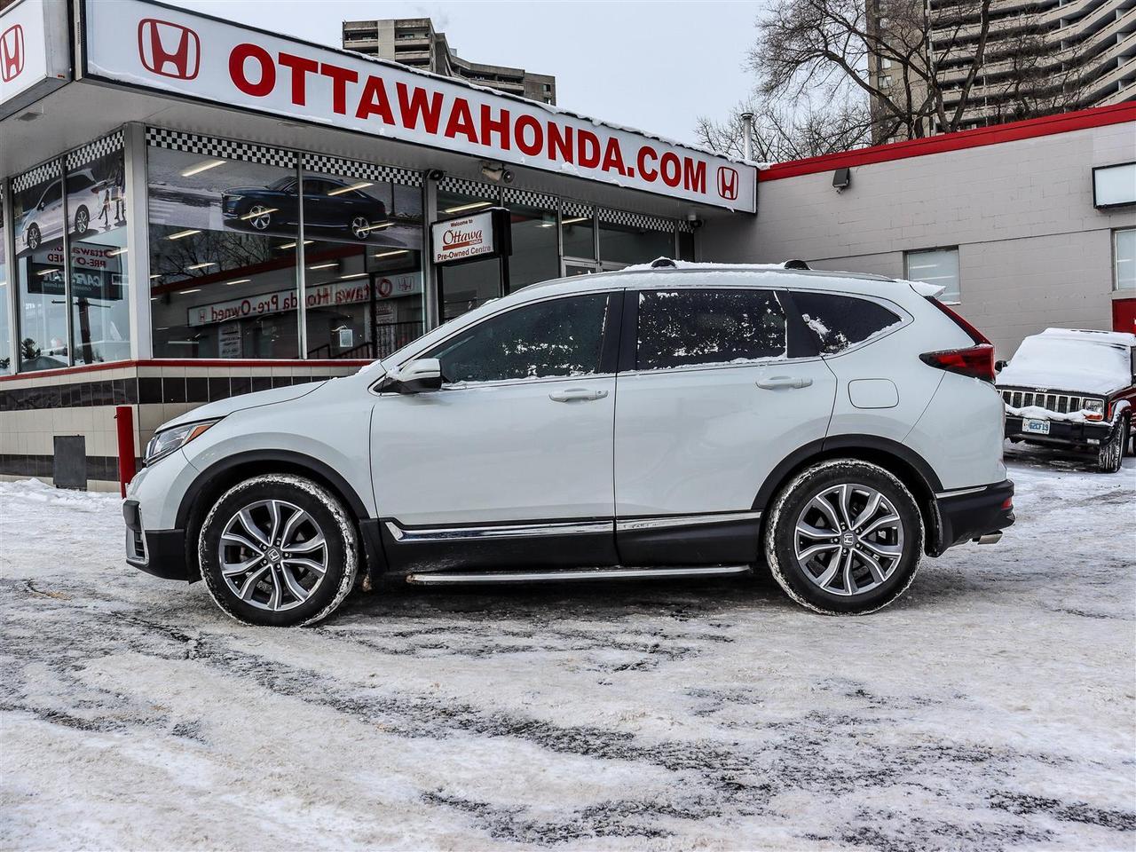 2020 Honda CR-V Touring LEATHER NAVI SUNROOF Photo4