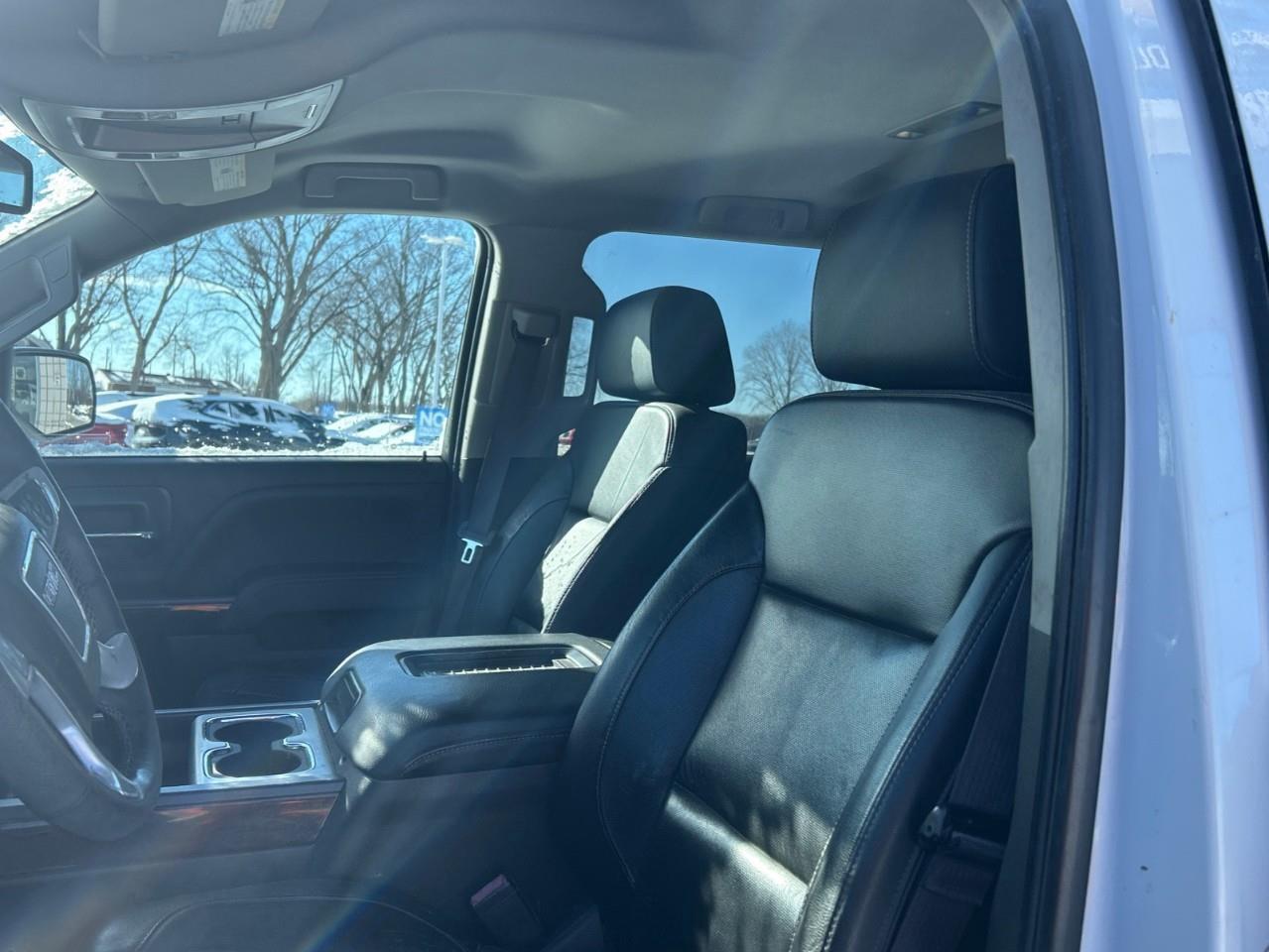 2017 GMC Sierra 1500 SLT E-ASSIST!! LEATHER! Photo