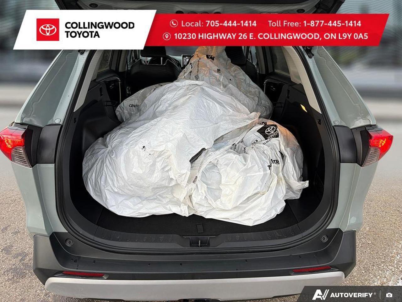 2021 Toyota RAV4 *2 SETS OF TIRES* HITCH & WIRING* Photo