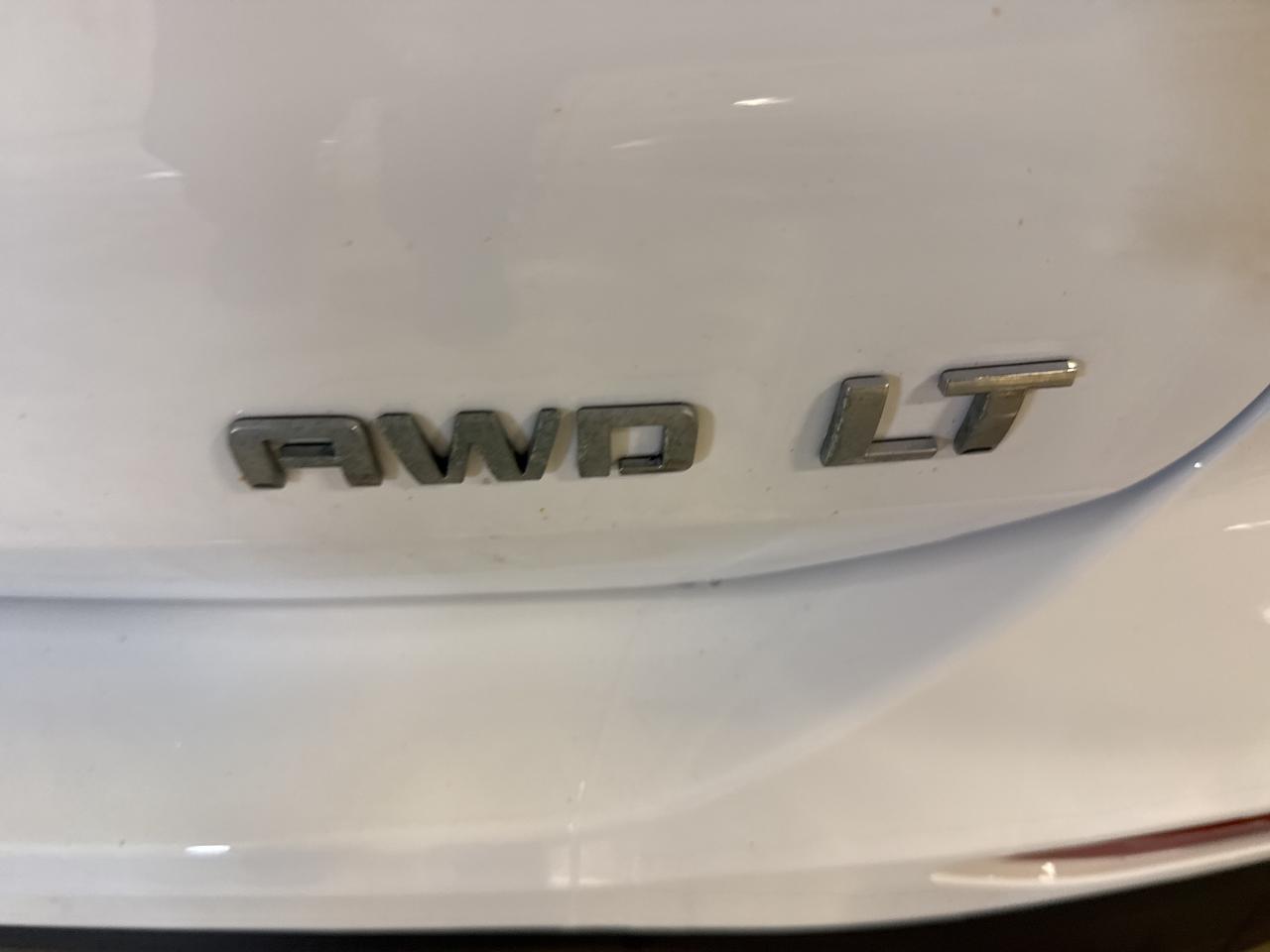 2024 Chevrolet Equinox LT Photo