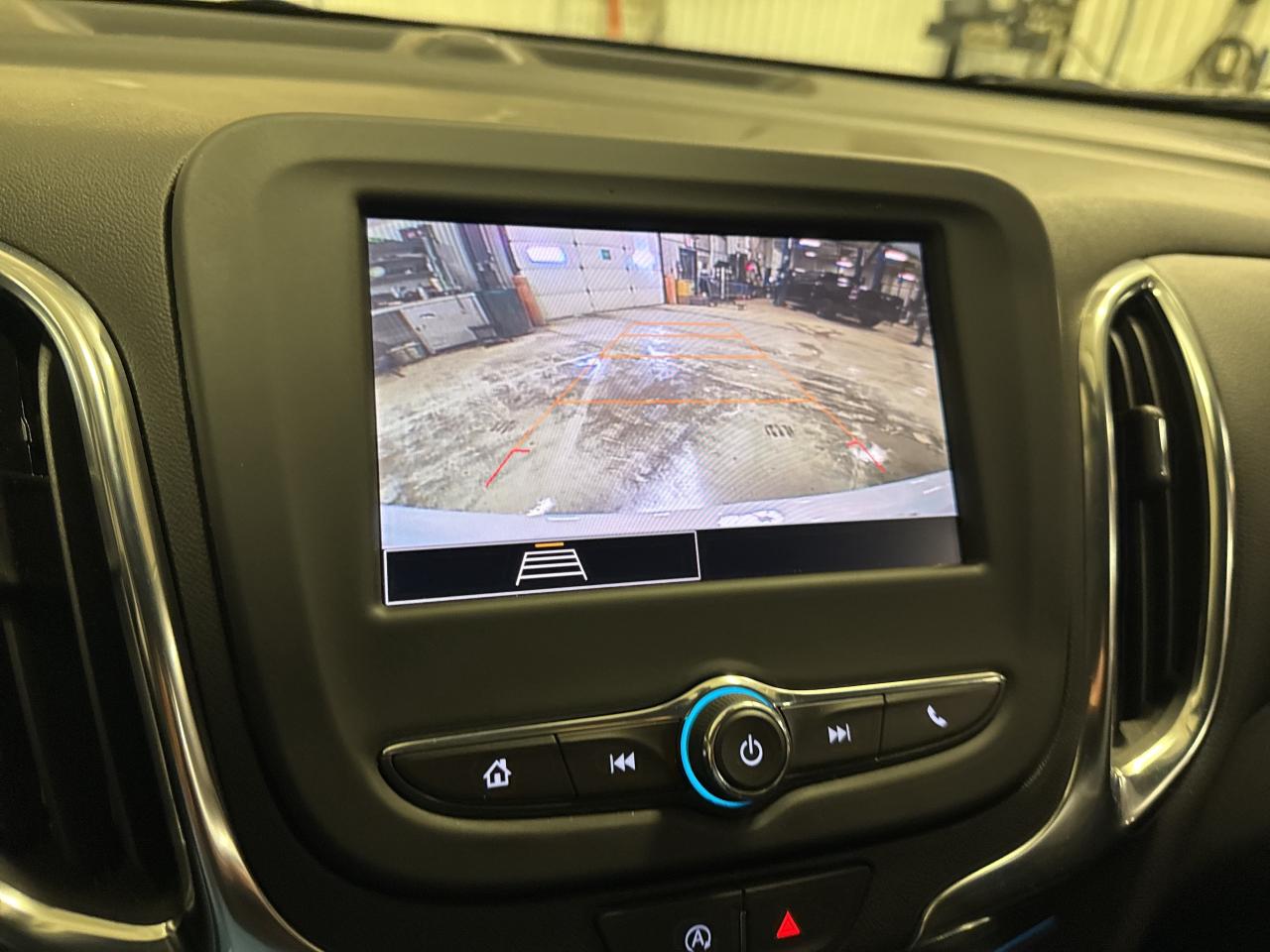 2024 Chevrolet Equinox LT Photo