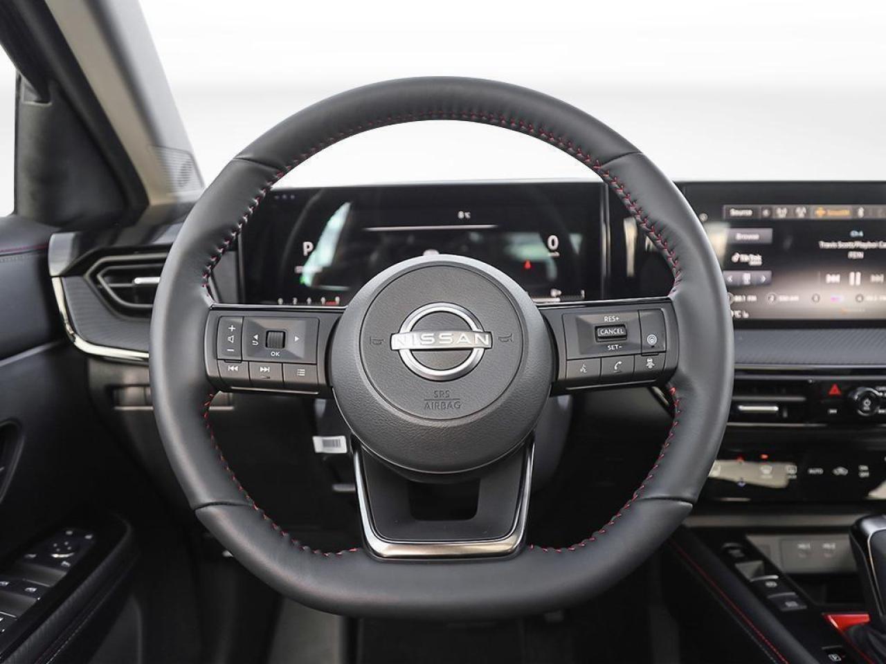 2025 Nissan Kicks SR Photo