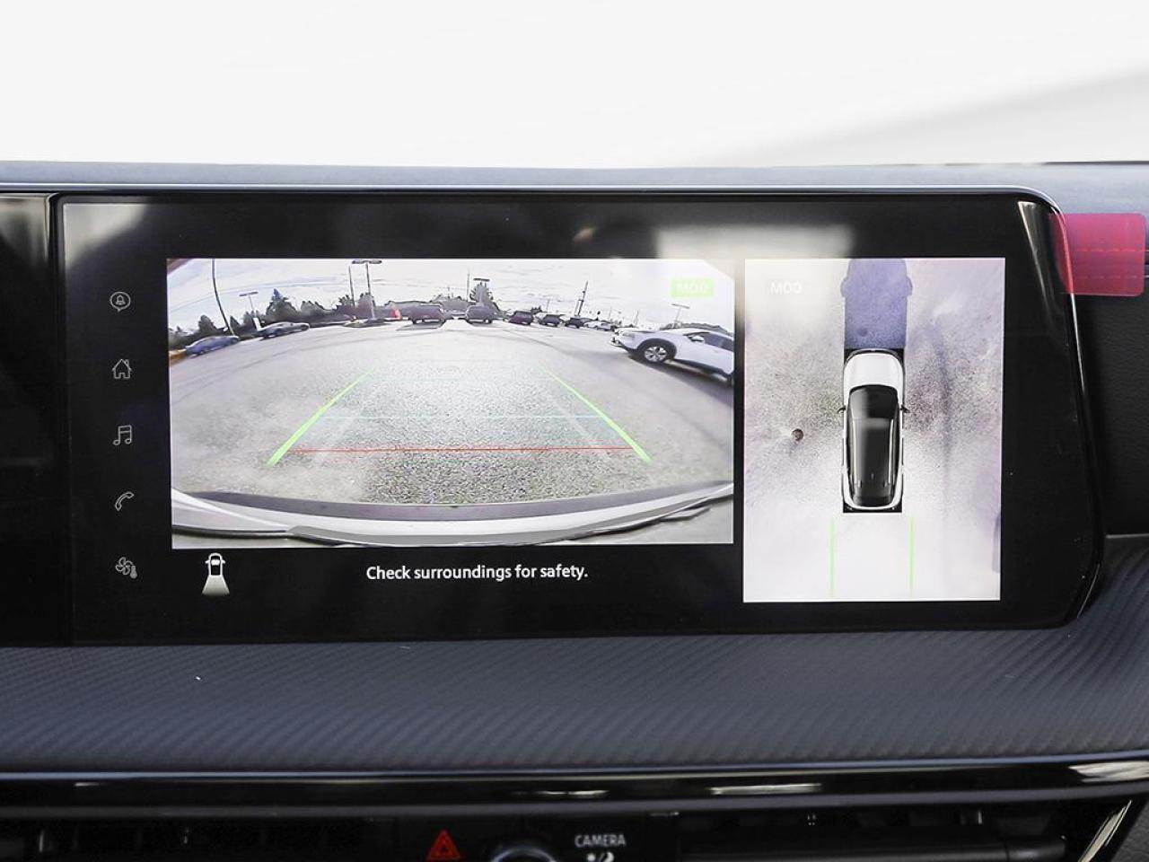 2025 Nissan Kicks SR Photo