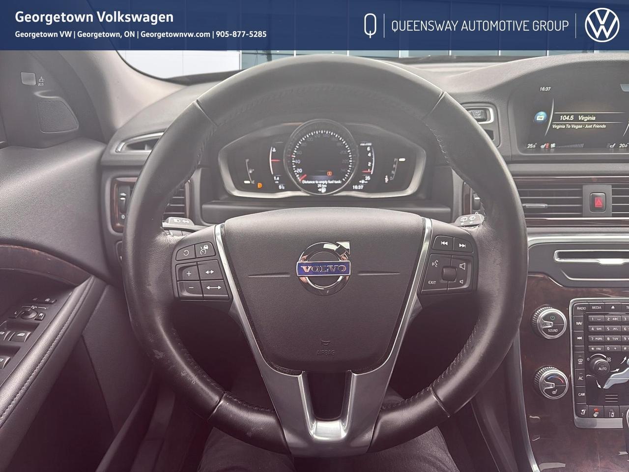 2016 Volvo XC70 T5 Premier Photo