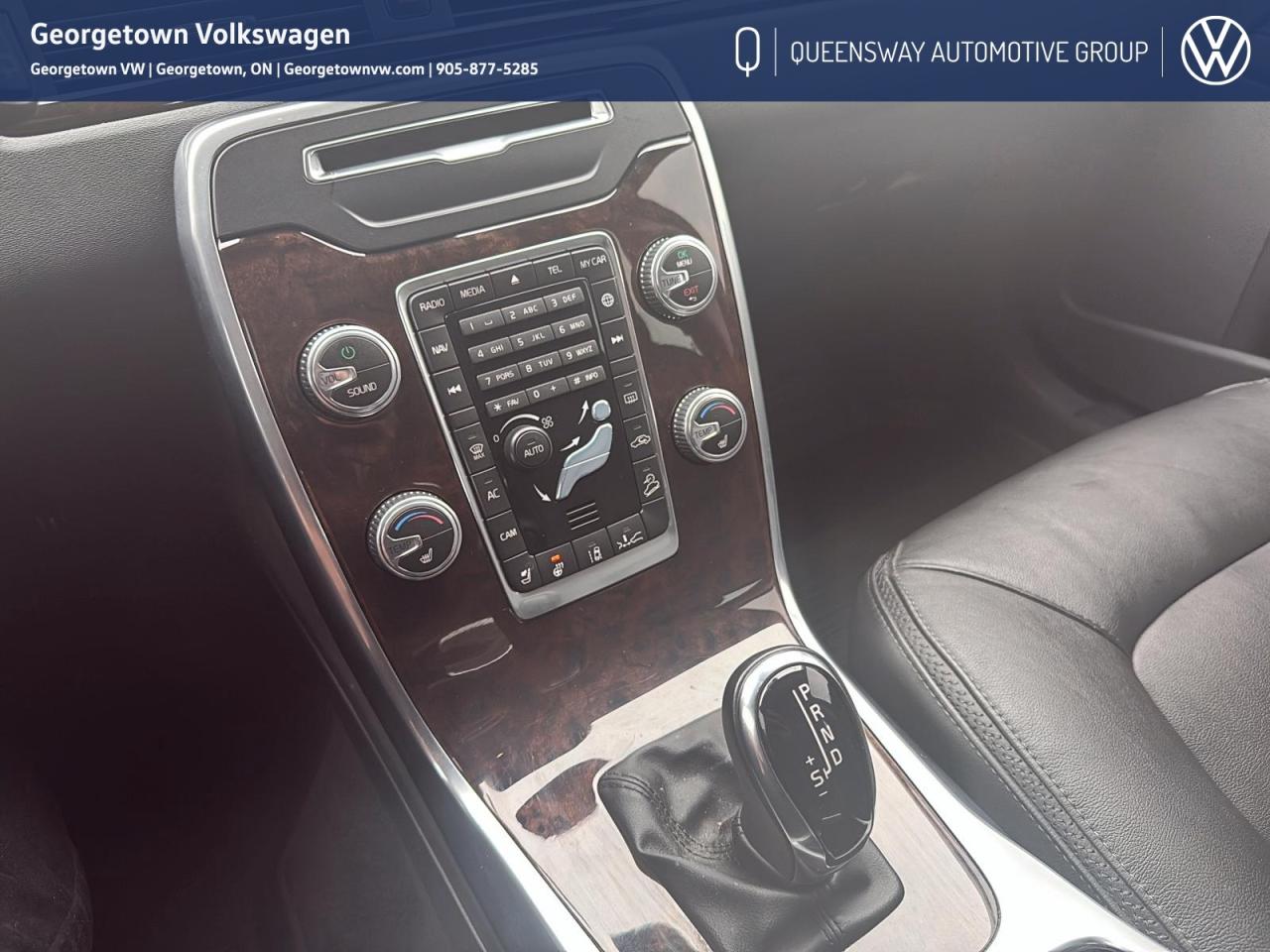 2016 Volvo XC70 T5 Premier Photo