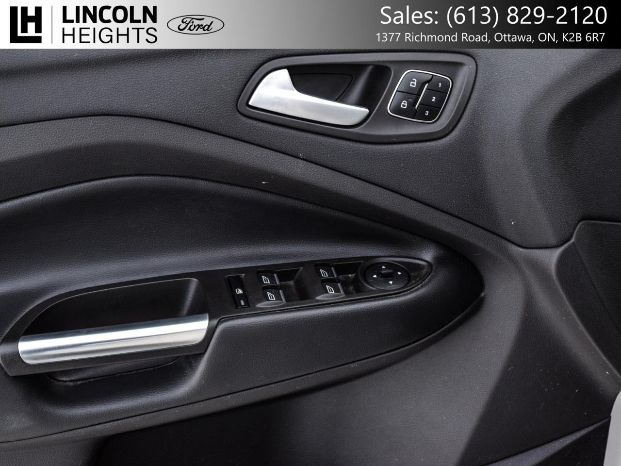 2019 Ford Escape  Photo