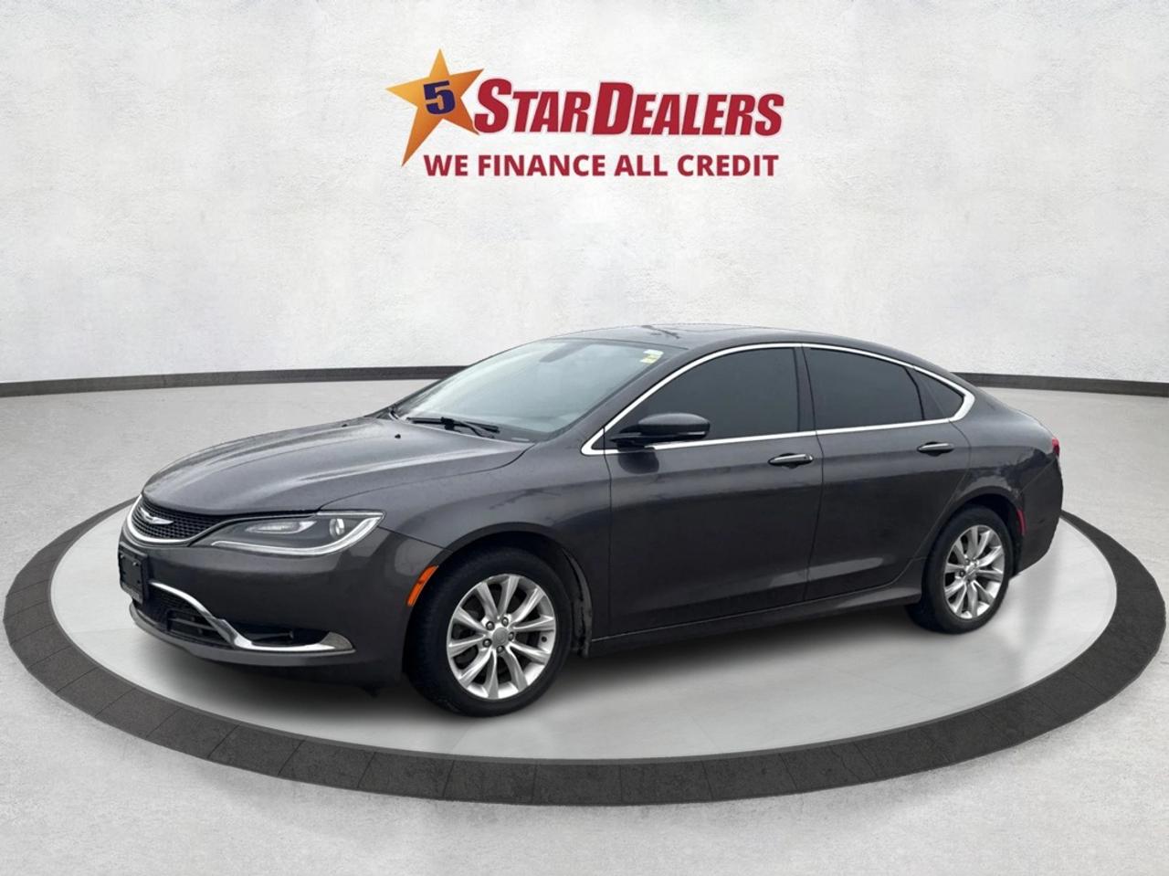 2015 Chrysler 200 NAV LEATHER PANO ROOF CLEAN WE FINANCE ALL CREDIT! Photo2