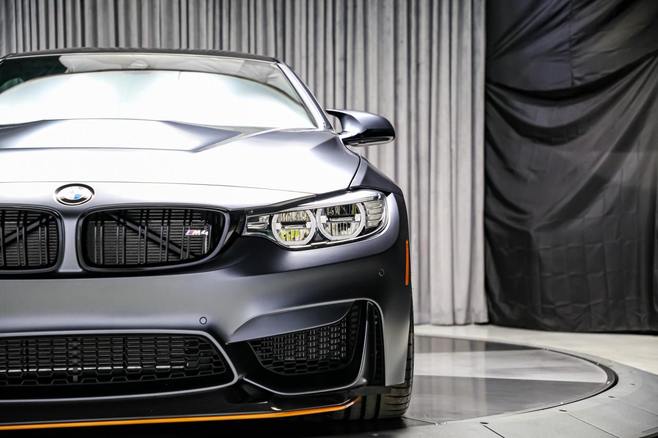 2016 BMW M4 GTS 493HP  CARBONWHEELS INDV.PAINT RARE ALMOSTNEW Photo