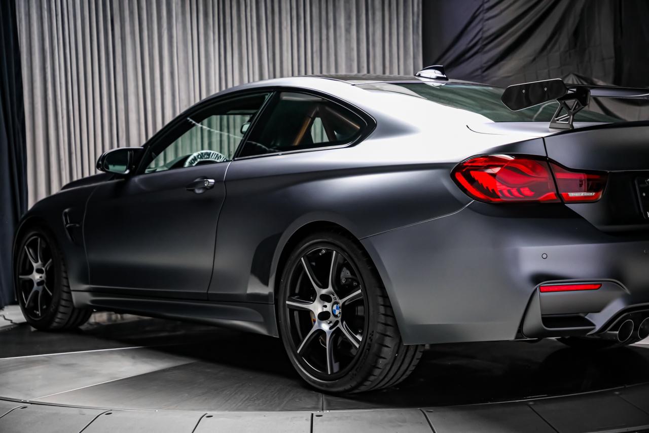 2016 BMW M4 GTS 493HP  CARBONWHEELS INDV.PAINT RARE ALMOSTNEW Photo