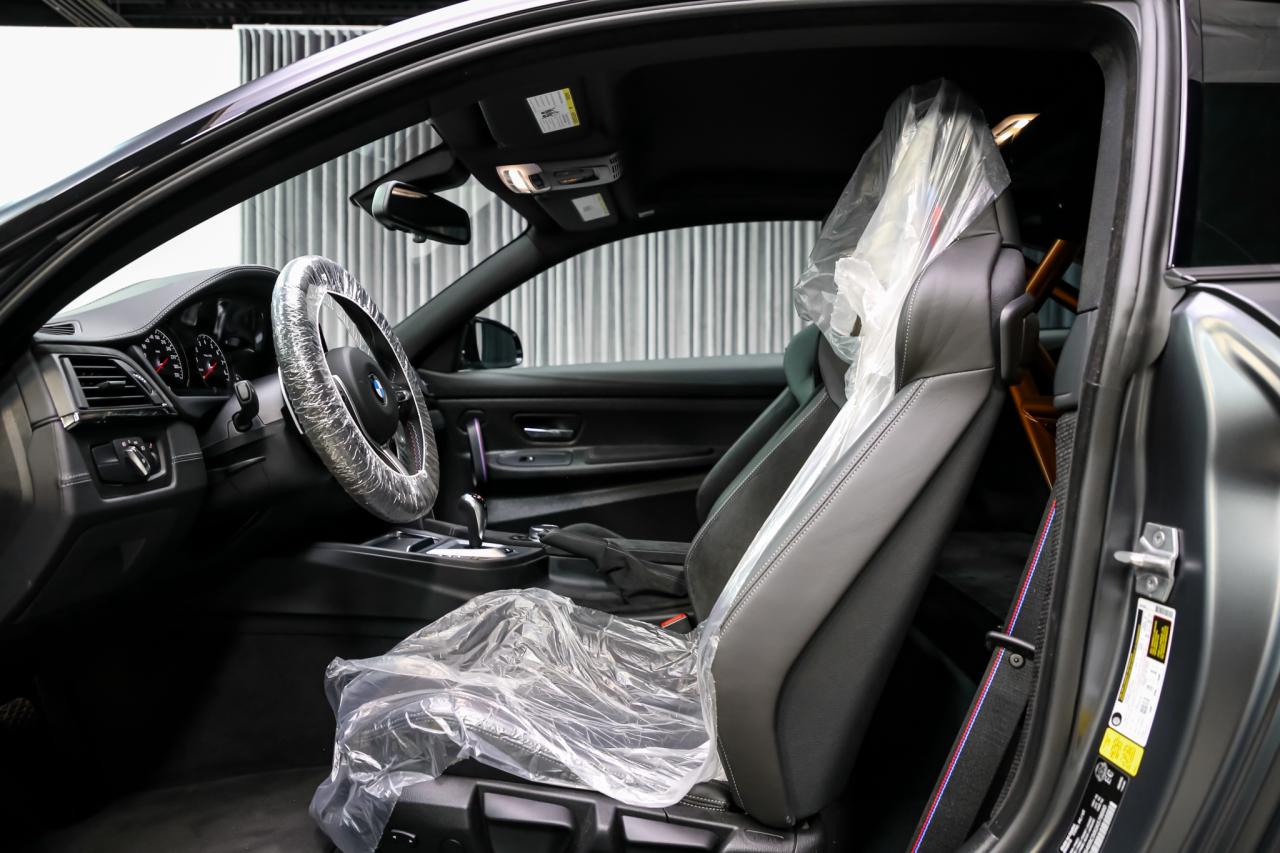 2016 BMW M4 GTS 493HP  CARBONWHEELS INDV.PAINT RARE ALMOSTNEW Photo