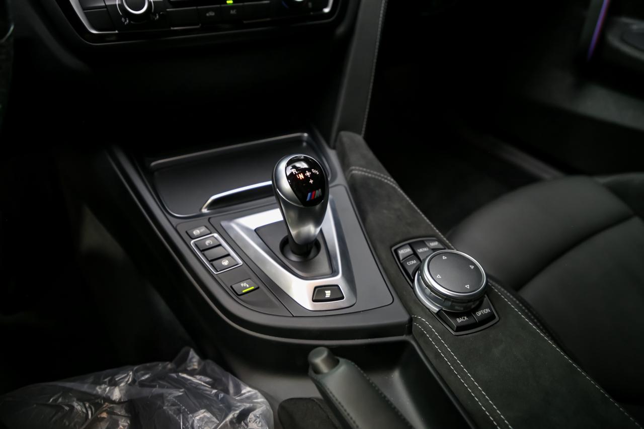 2016 BMW M4 GTS 493HP  CARBONWHEELS INDV.PAINT RARE ALMOSTNEW Photo