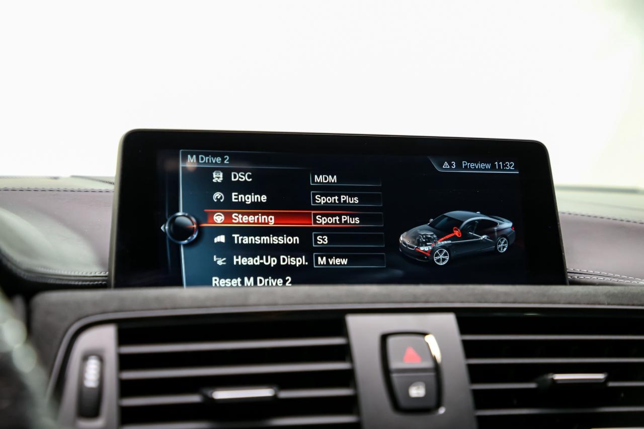 2016 BMW M4 GTS 493HP  CARBONWHEELS INDV.PAINT RARE ALMOSTNEW Photo