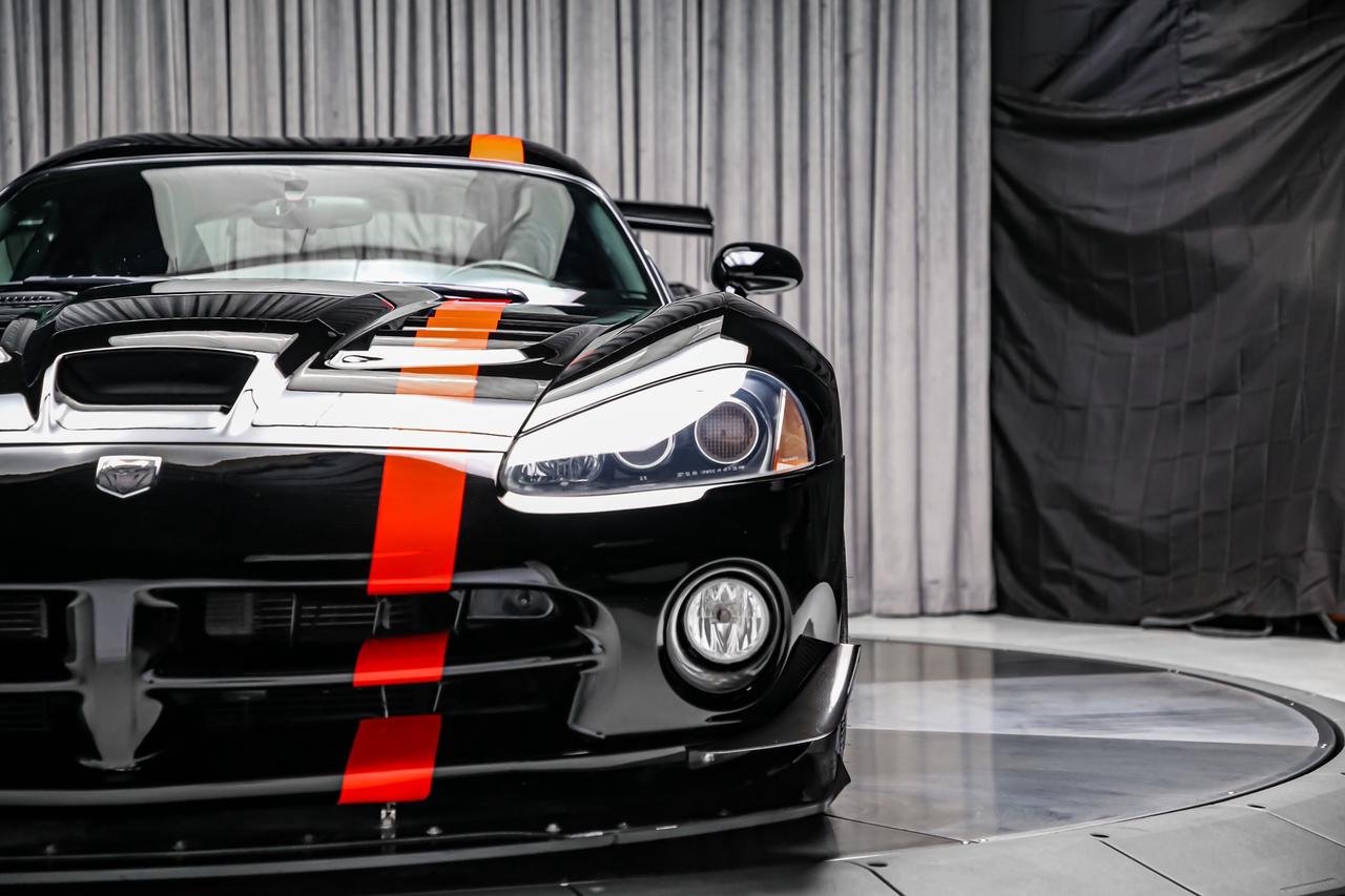 2008 Dodge Viper SRT10 ACR COMPETITION 8.4L V10 600HP BREMBO CARBON Photo