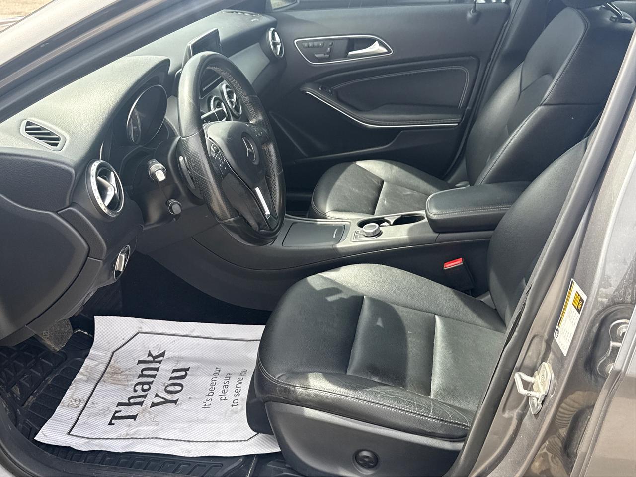 2015 Mercedes-Benz GLA-Class CERTIFIED NAV LEATHER ROOF WE FINANCE ALL CREDIT Photo