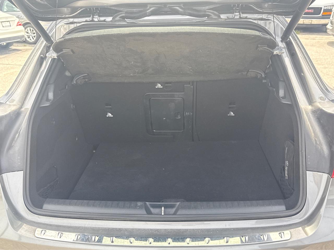 2015 Mercedes-Benz GLA-Class CERTIFIED NAV LEATHER ROOF WE FINANCE ALL CREDIT Photo