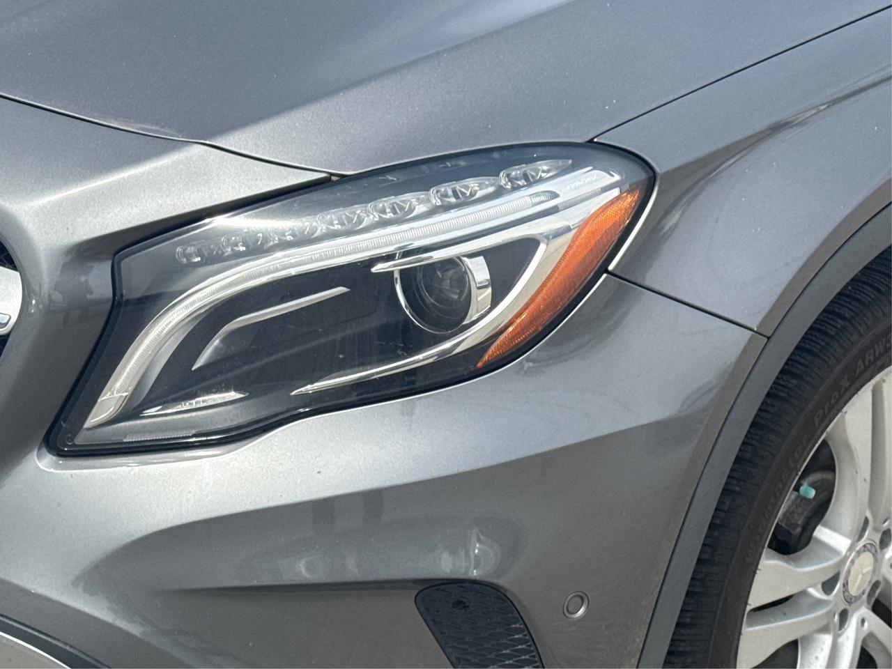 2015 Mercedes-Benz GLA-Class CERTIFIED NAV LEATHER ROOF WE FINANCE ALL CREDIT Photo