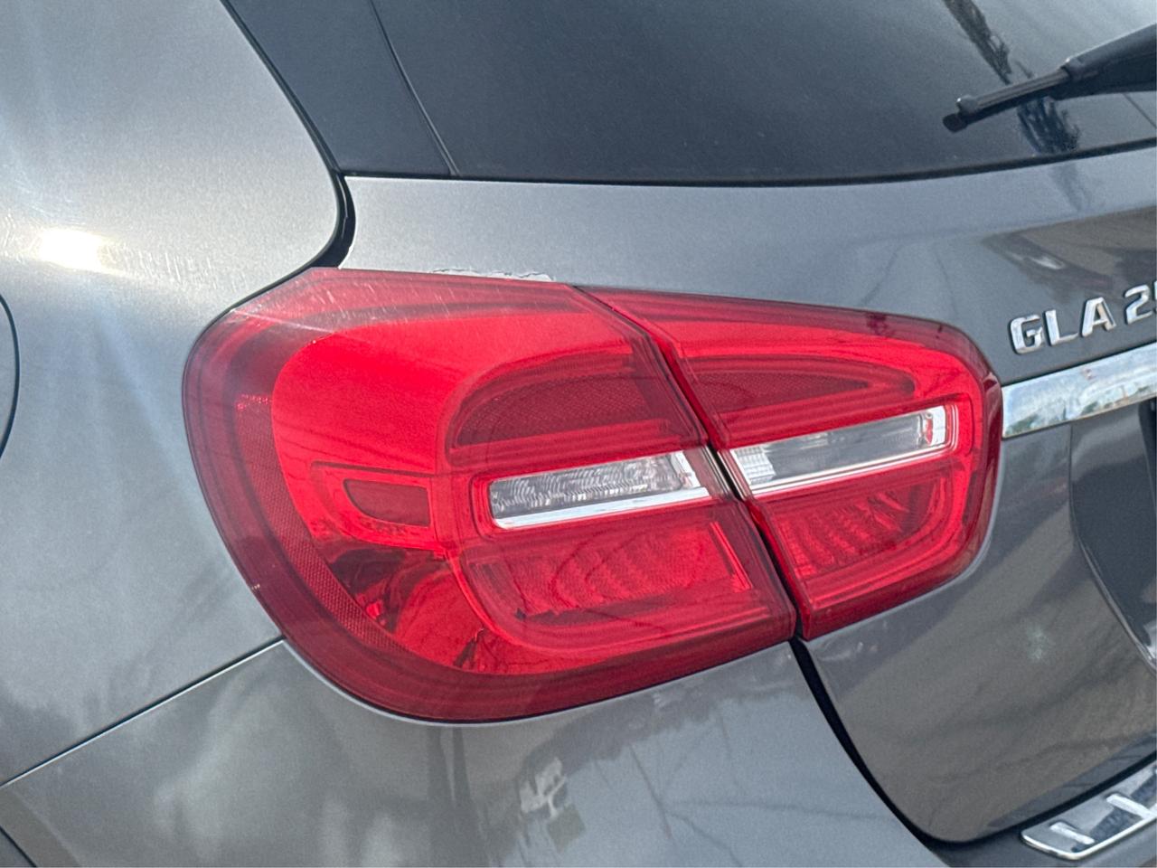 2015 Mercedes-Benz GLA-Class CERTIFIED NAV LEATHER ROOF WE FINANCE ALL CREDIT Photo