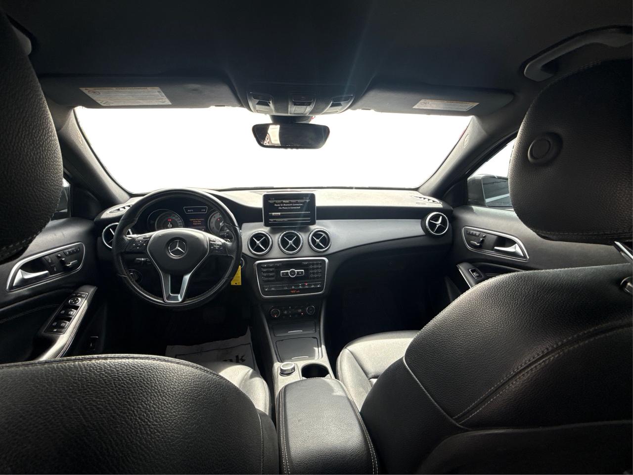 2015 Mercedes-Benz GLA-Class CERTIFIED NAV LEATHER ROOF WE FINANCE ALL CREDIT Photo