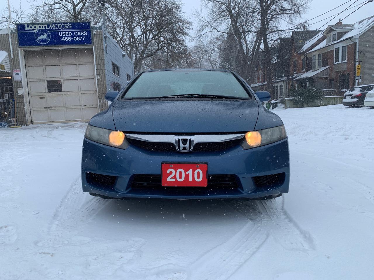 2010 Honda Civic 4dr Auto EX-L Photo