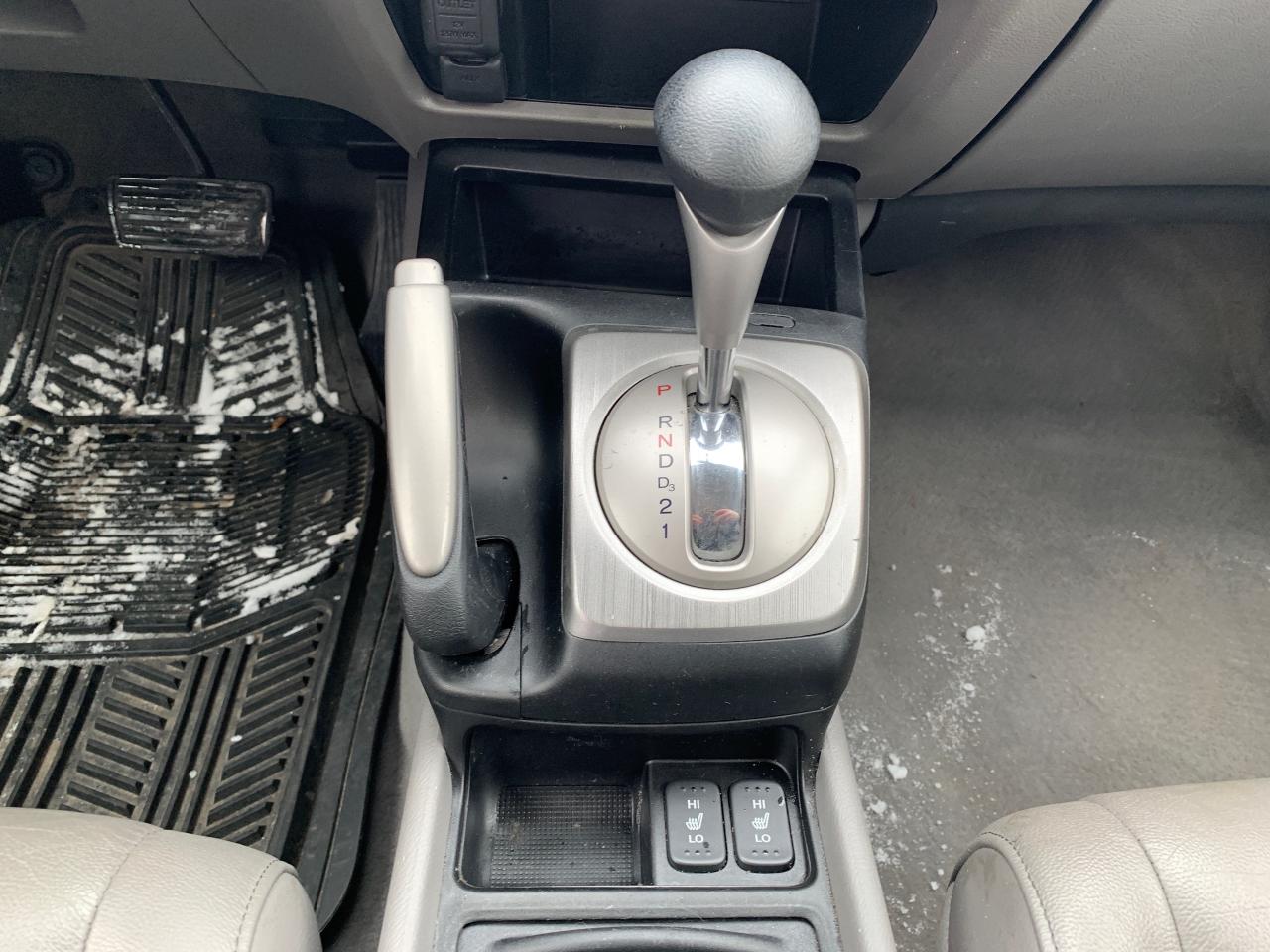 2010 Honda Civic 4dr Auto EX-L Photo