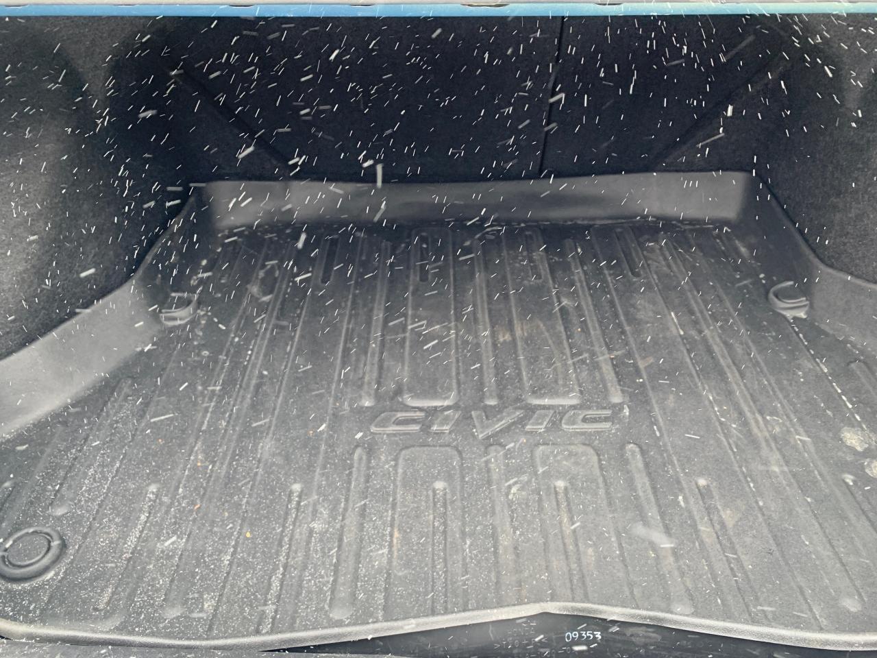 2010 Honda Civic 4dr Auto EX-L Photo