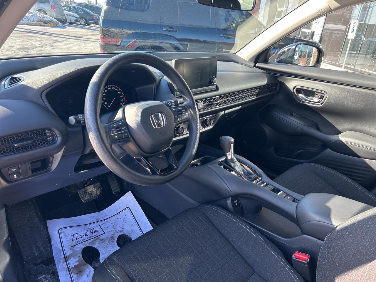 2024 Honda HR-V LX-B 2WD CVT   CLEAN CARFAX   ONE OWNER Photo