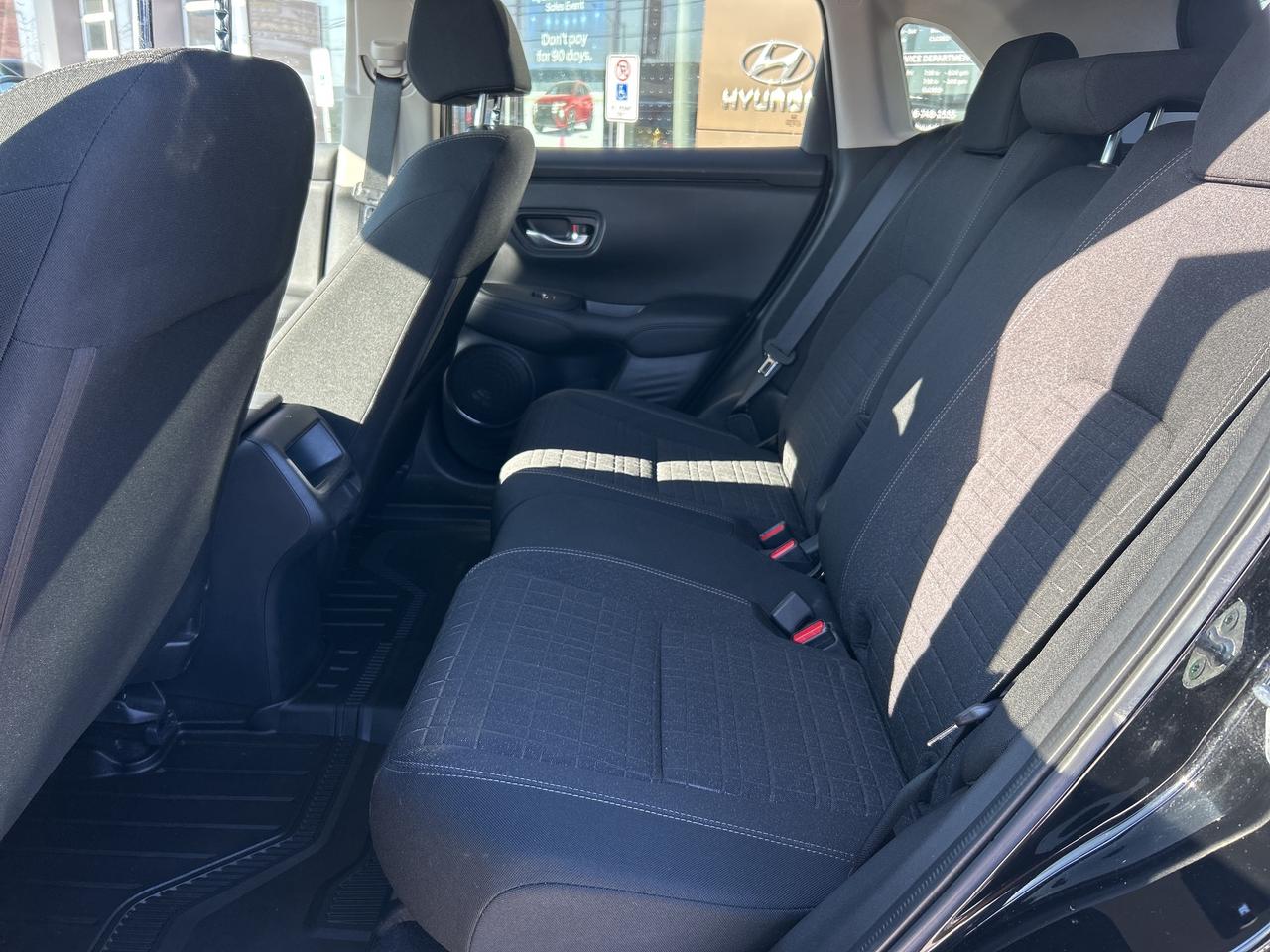 2024 Honda HR-V LX-B 2WD CVT   CLEAN CARFAX   ONE OWNER Photo