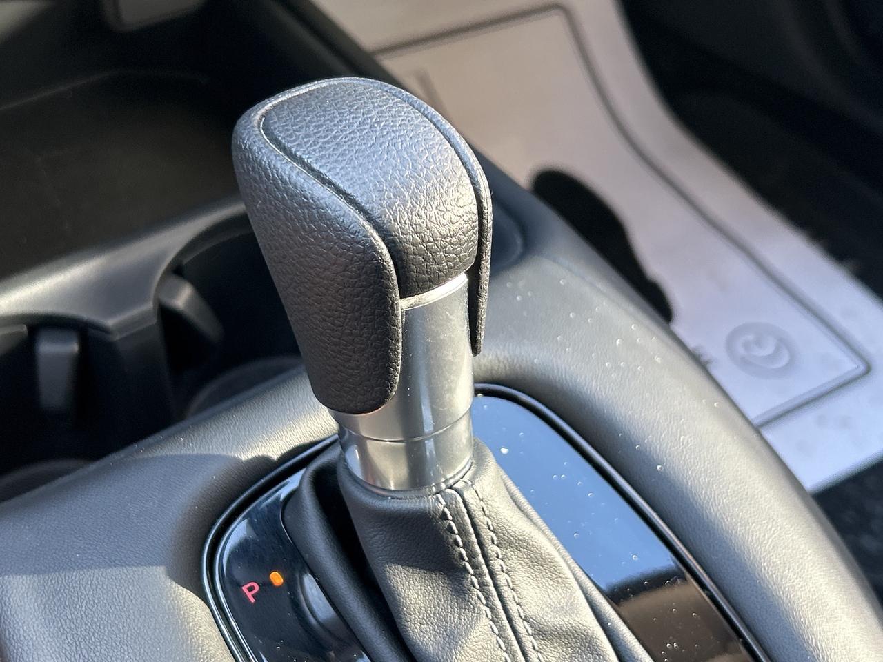 2024 Honda HR-V LX-B 2WD CVT   CLEAN CARFAX   ONE OWNER Photo