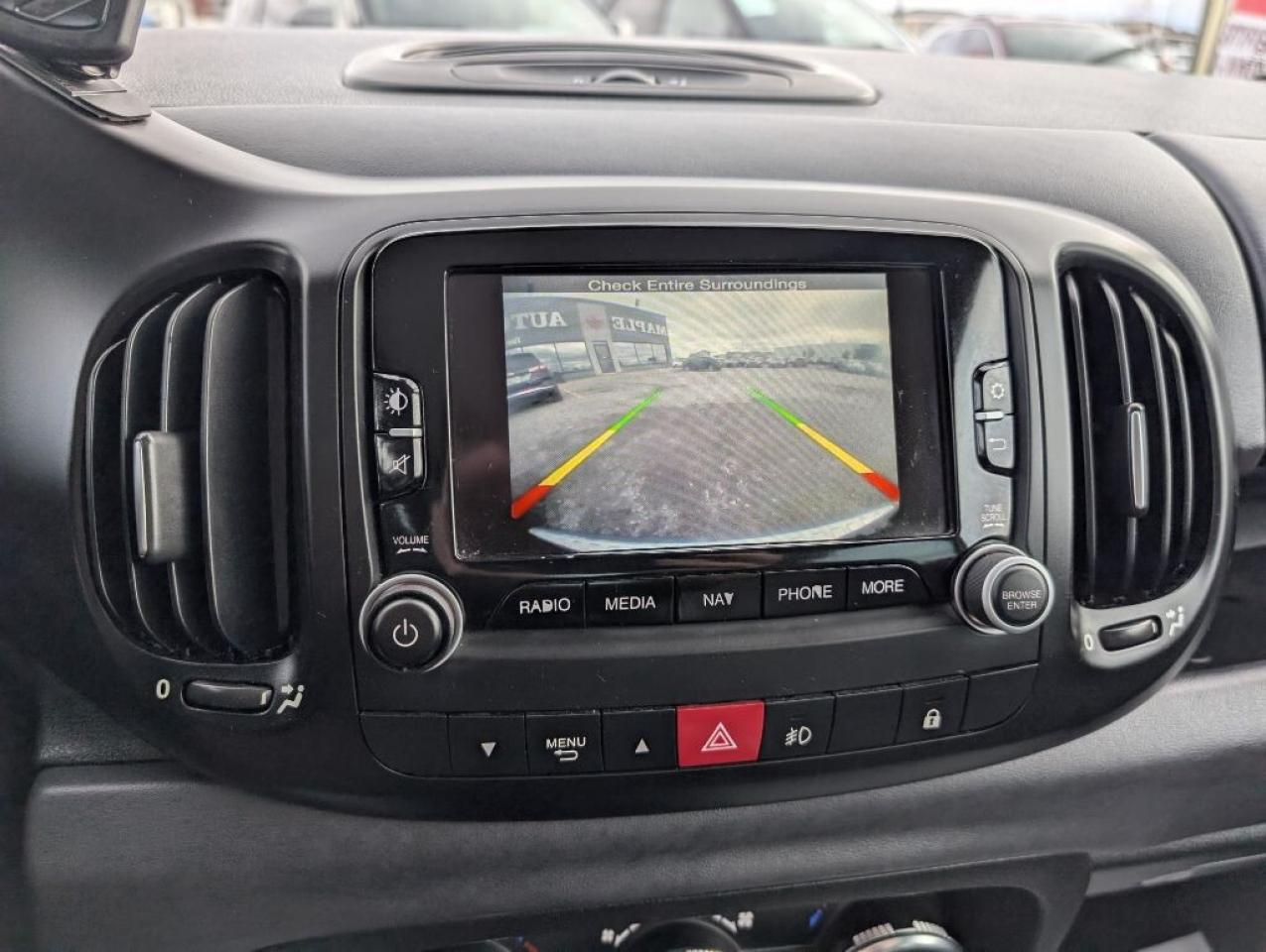 2015 Fiat 500L Lounge   NAV   LEATHER   PANOROOF   CAMERA Photo