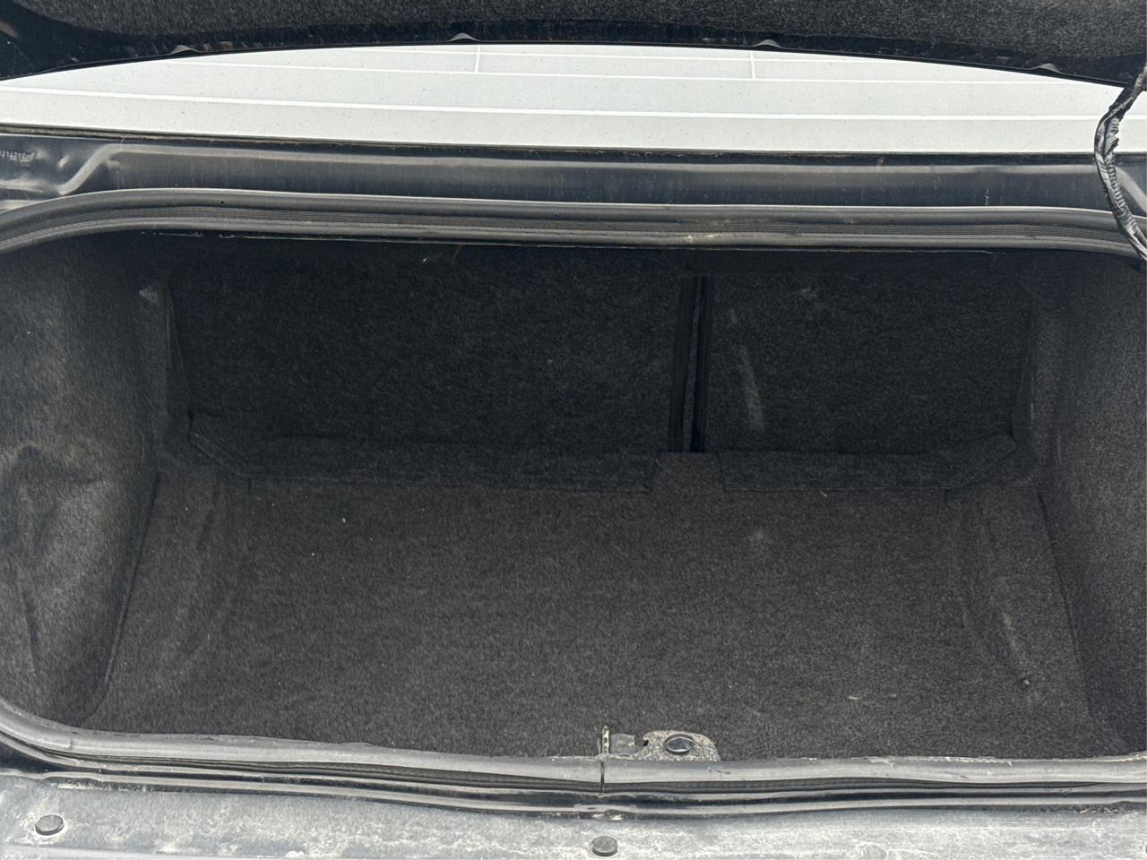 2015 Dodge Challenger NAV LEATHER HEATED SEATS! WE FINANCE ALL CREDIT! Photo