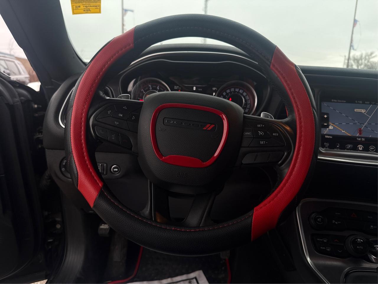 2015 Dodge Challenger NAV LEATHER HEATED SEATS! WE FINANCE ALL CREDIT! Photo