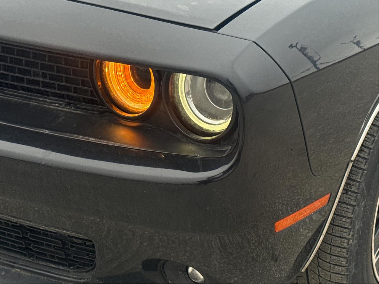 2015 Dodge Challenger NAV LEATHER HEATED SEATS! WE FINANCE ALL CREDIT! Photo