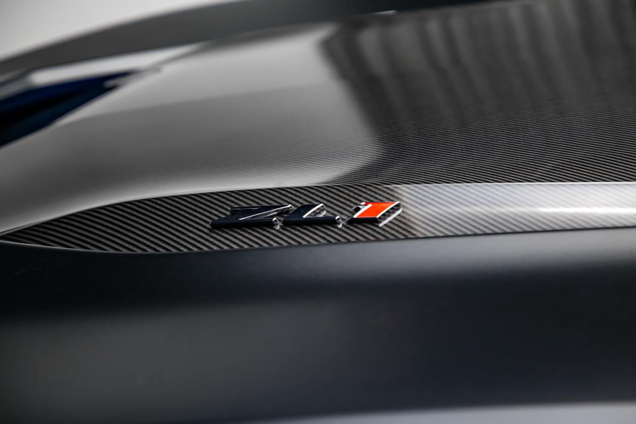 2022 Chevrolet Camaro ZL1 1LE EXTREME TRACK PACK MANUAL 650HP RARESPEC Photo