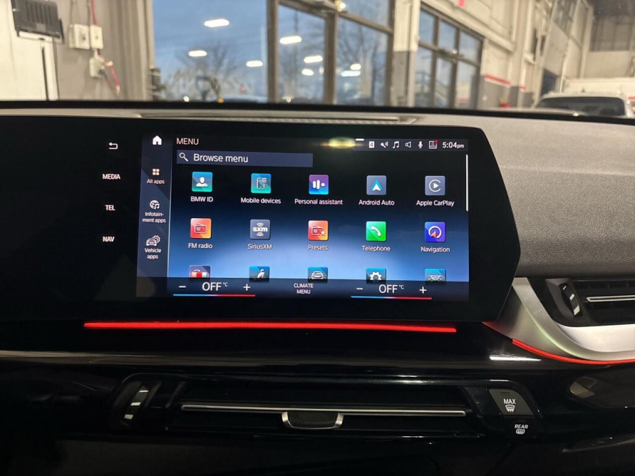 2023 BMW X1 xDrive28i AWD/NAVI/Leather/Pano Roof/Drive Assist/ Photo