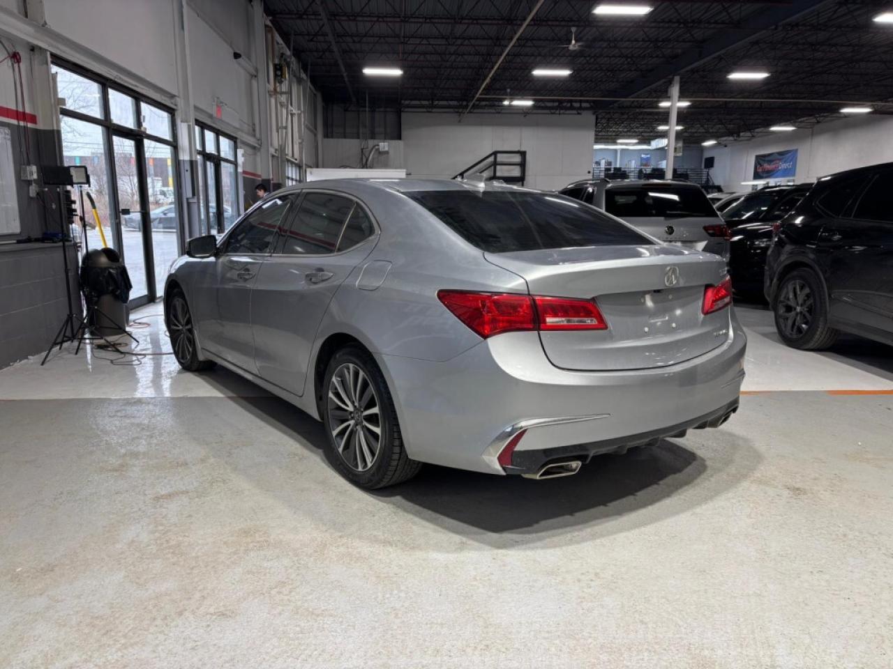 2019 Acura TLX Tech/ AWD 3.5 L/ NAVI/Leather/ Sunroof/Drive Assis Photo