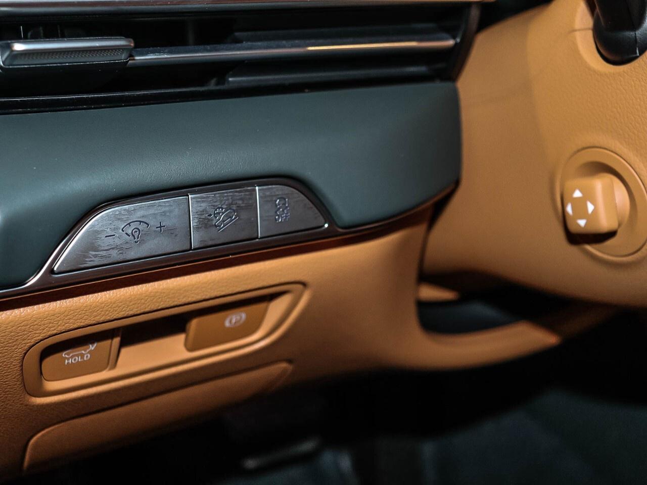 2025 Genesis GV80 3.5T Prestige AWD 7P Photo