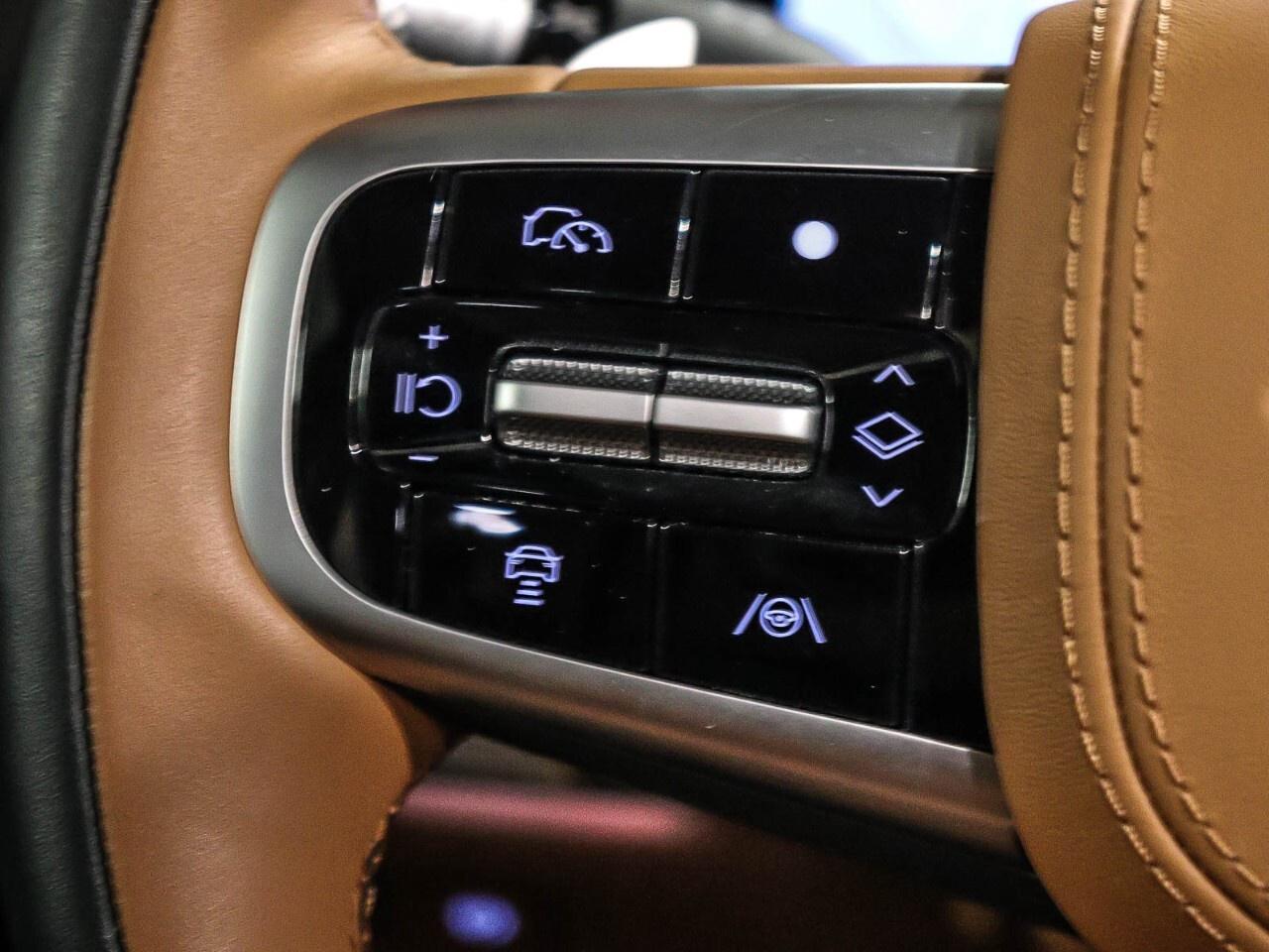 2025 Genesis GV80 3.5T Prestige AWD 7P Photo