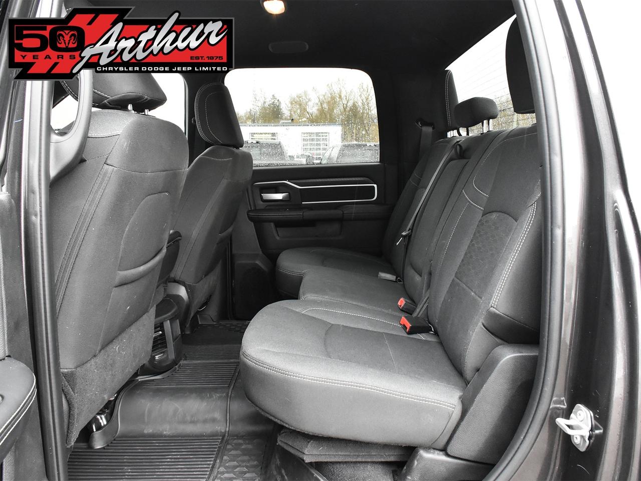 2025 RAM 2500 Big Horn Crew Cab 4x4 Photo