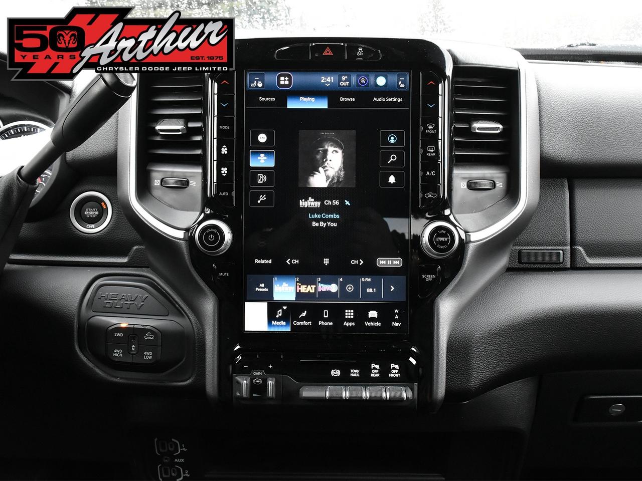 2025 RAM 2500 Big Horn Crew Cab 4x4 Photo